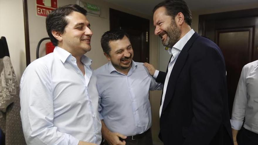Molina perfila la nueva ejecutiva de cara al congreso del PP del sábado