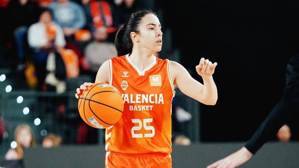 Marija Lekovic, amb el Valencia Basket