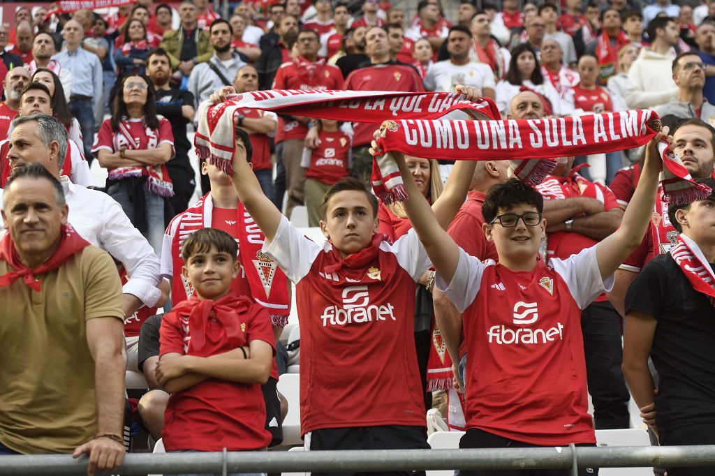 Las mejores imágenes del partido entre el Real Murcia y el Antequera