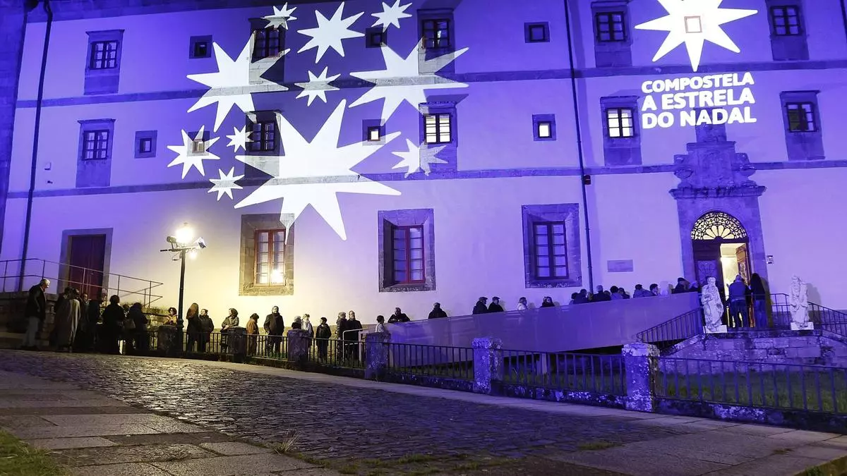 Victoria nunha batalla «perdida», Compostela recupera as estatuas do Mestre Mateo