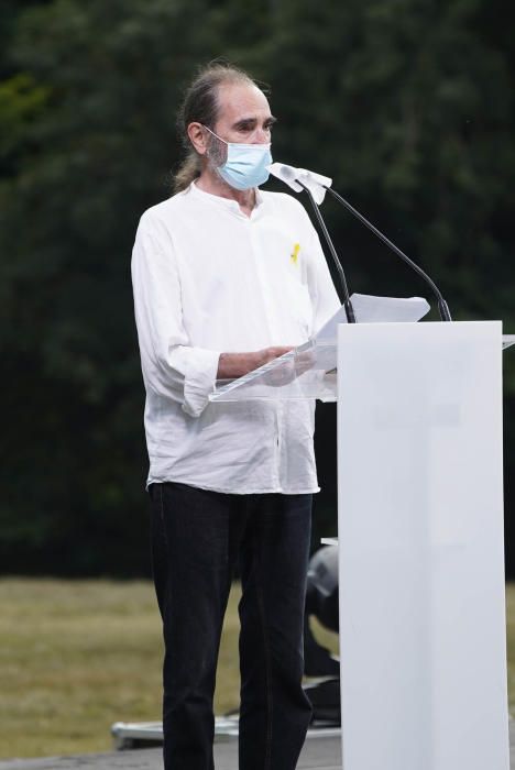 Acte d'homenatge a les víctimes de la covid-19 a Girona