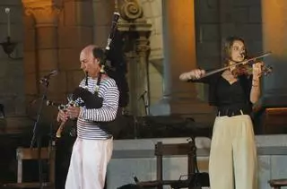Carlos Núñez: «Galicia es un lugar que hace soñar; está tocada por una varita mágica»