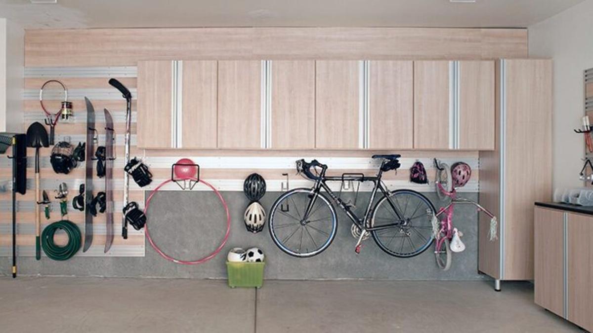 Ejemplo de un garaje organizado.