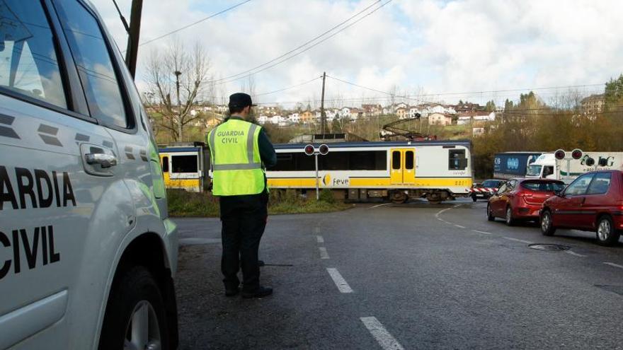 Detienen a una conductora tras darse a la fuga en un control