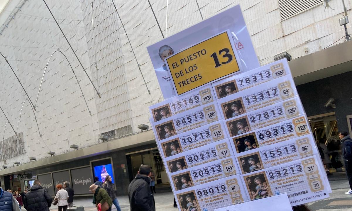 Décimos de Lotería de Navidad de la administración de Doña Manolita, en Madrid.