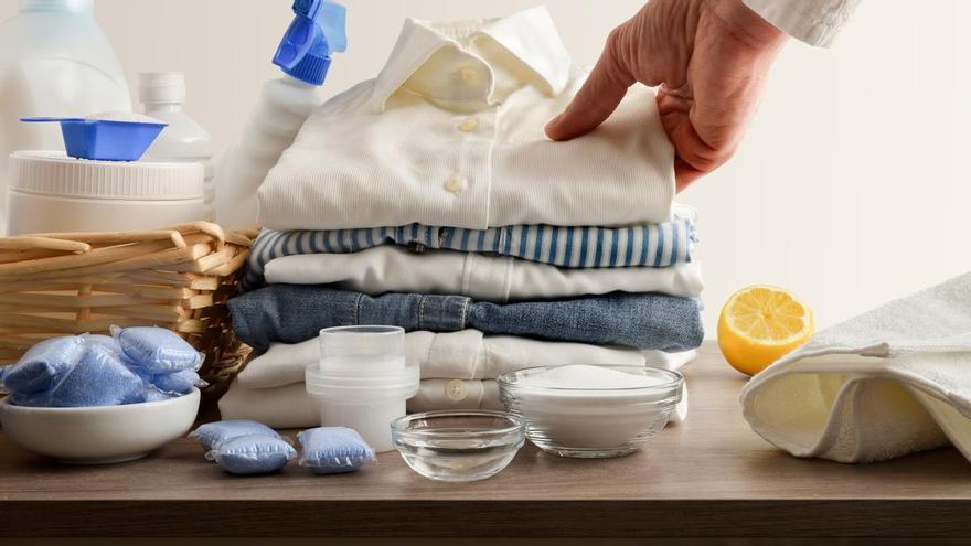 Vídeo: Cómo limpiar un colchón con bicarbonato: el truco infalible para  quitar todas manchas