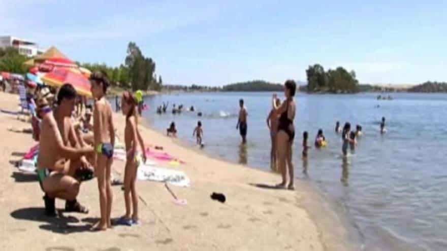 577 playas españolas izarán la bandera azul este verano