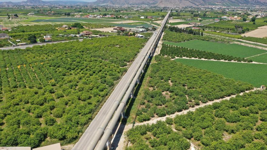 El trasvase Tajo-Segura a su paso por Orihuela