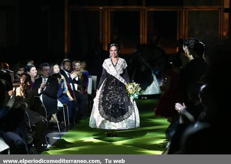 Galania a la reina de las fiestas de la Magdalena, Carla Bernat