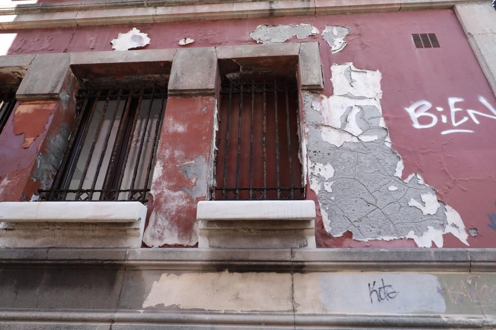 El edificio de la Vigía se cae a pedazos