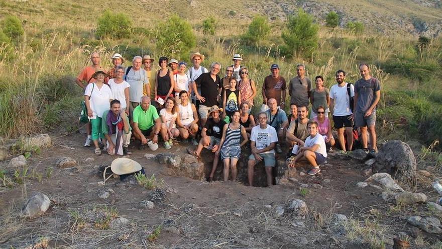 Visita al yacimiento arqueológico del Caló