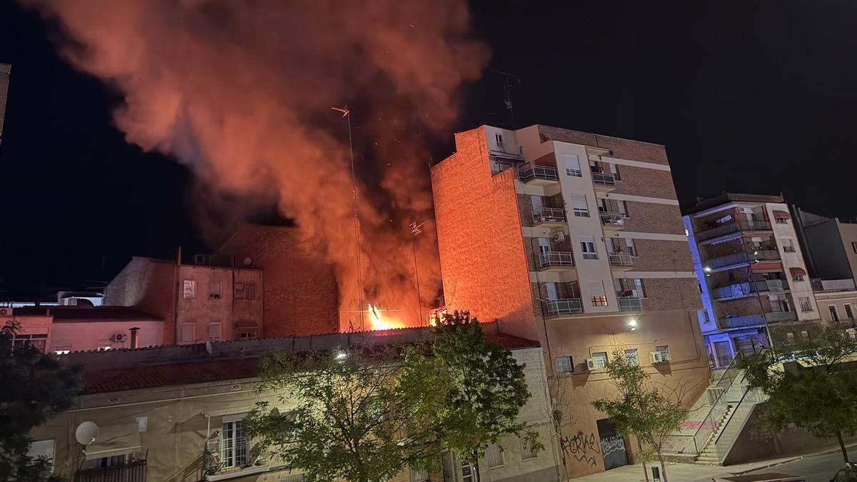 Foc a l'immoble de Lleida afectat per l'incendi