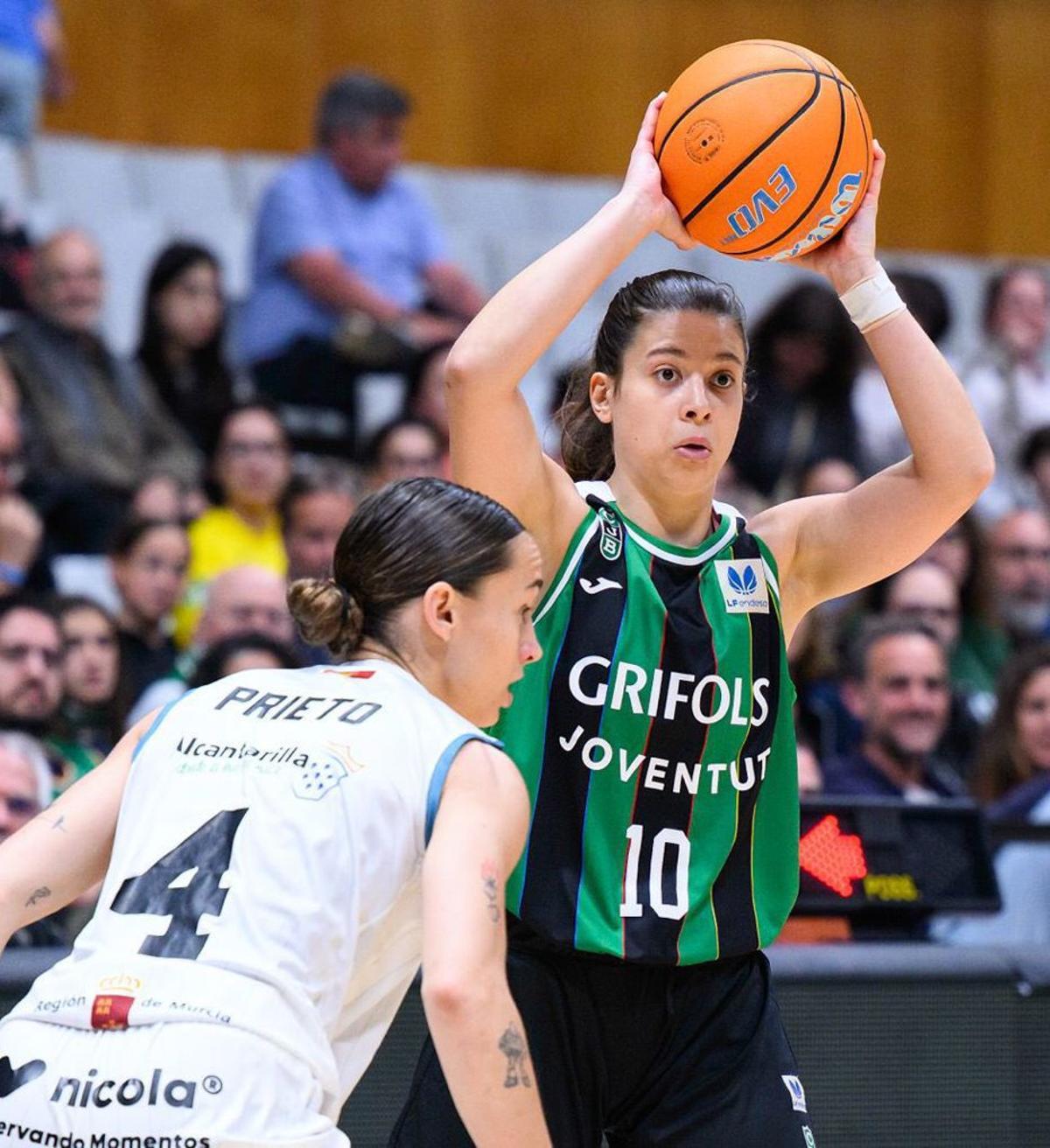 Prieto, en una acción del partido de ayer. | TWITTER JOVENTUT