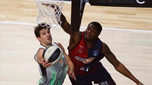 raul46979619 graf7820  madrid  15 02 2019   el pivot estadounidense del b190215211548