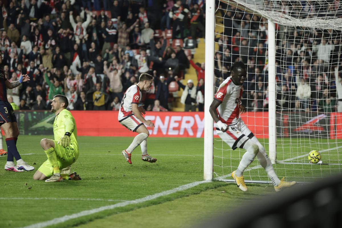 Ciss celebra el gol contra el Llevant UE, dilluns passat