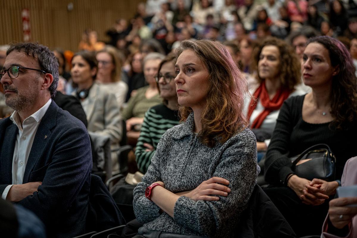 Asistentes al acto de presentación del libro, Un himno a la vida. Mi historia.