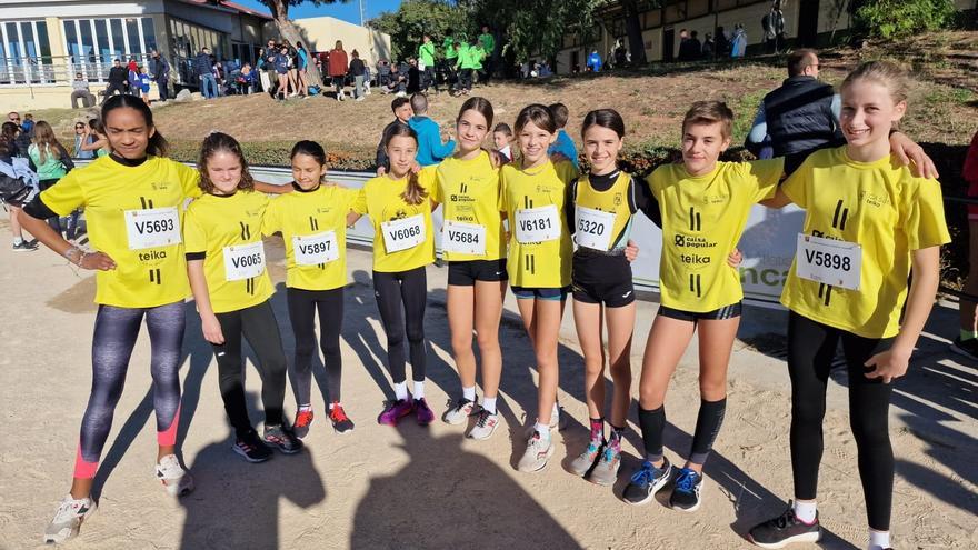 Las chicas cadetes e infantiles del CA Safor Teika, campeonas provinciales de cross