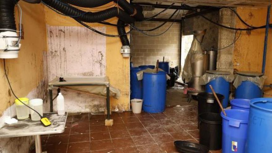 Todo el interior se había transformado en un macrolaboratorio sin apenas espacios para el descanso.