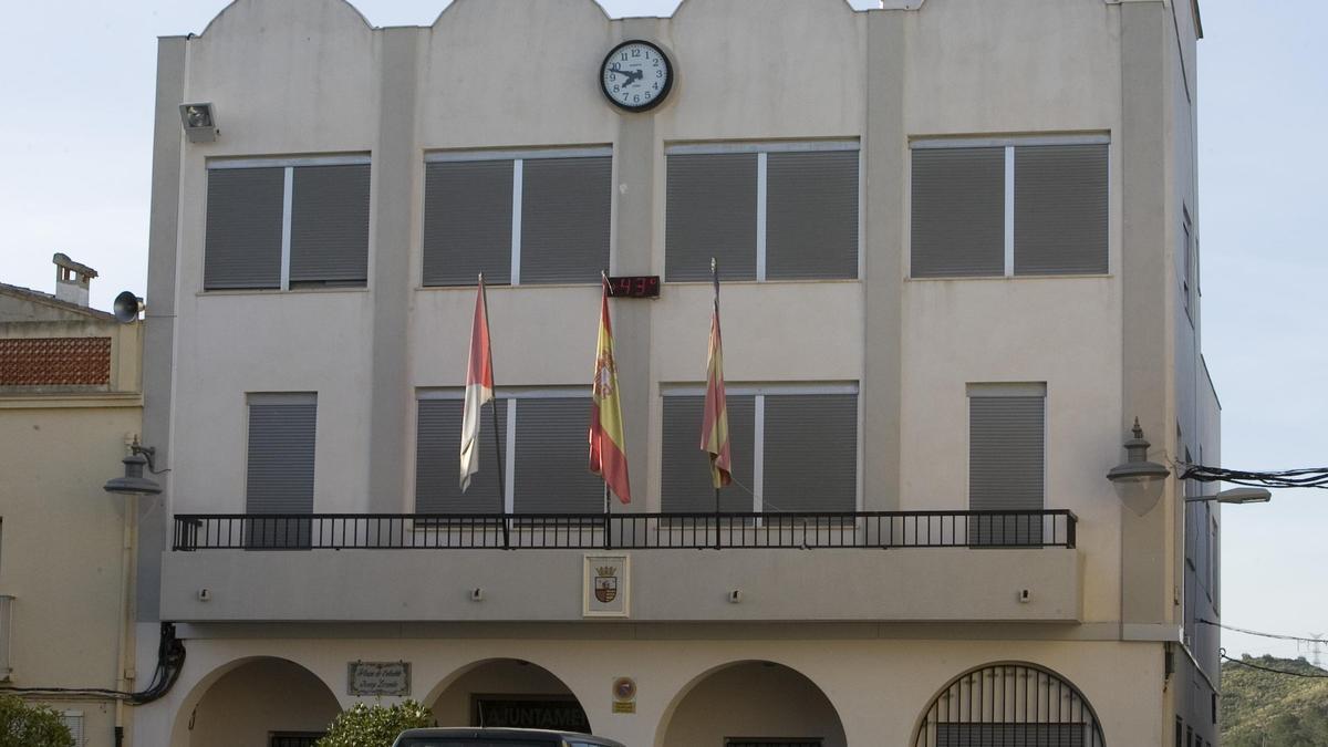 Fachada del Ayuntamiento de Barxeta.