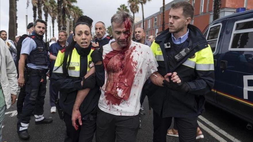 Imputados tres policías más por las cargas del 1-O