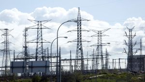 Archivo - Recursos de torre de alta tensión, electricidad