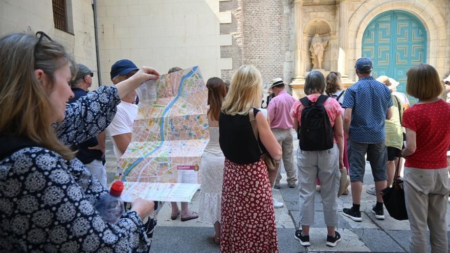 Turistas en Castilla y León, turismo en Castilla y León.