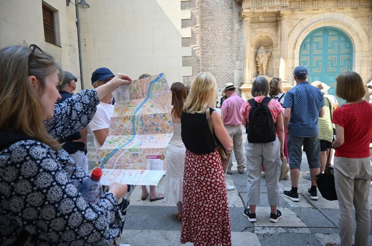 Turistas en Castilla y León, turismo en Castilla y León.