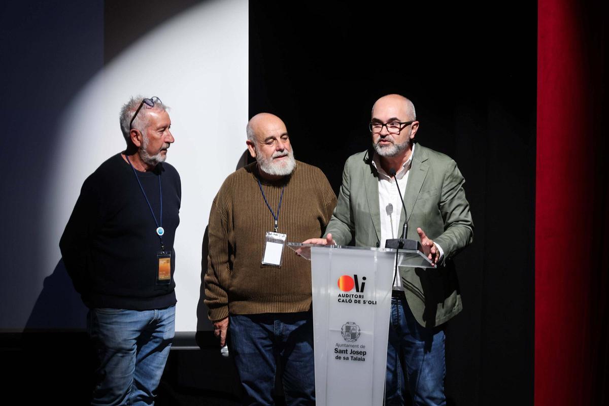 Todas las imágenes de Sant Josep és Foto