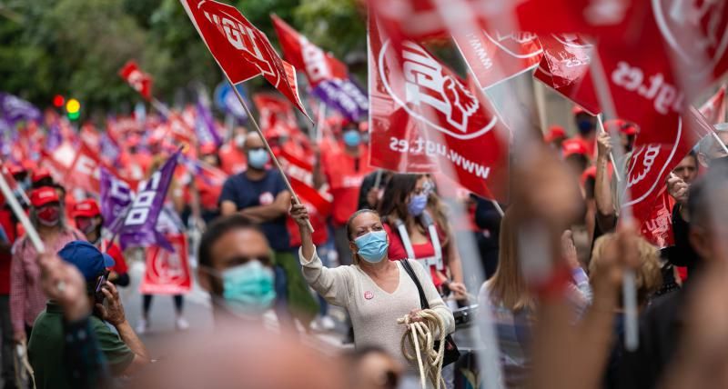 Manifestación del Primero de Mayo, Día internacional del trabajador, en Santa Cruz de Tenerife