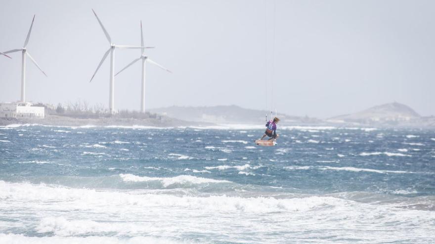 El ‘Gran Canaria Air Battle’ despega en la playa de Vargas