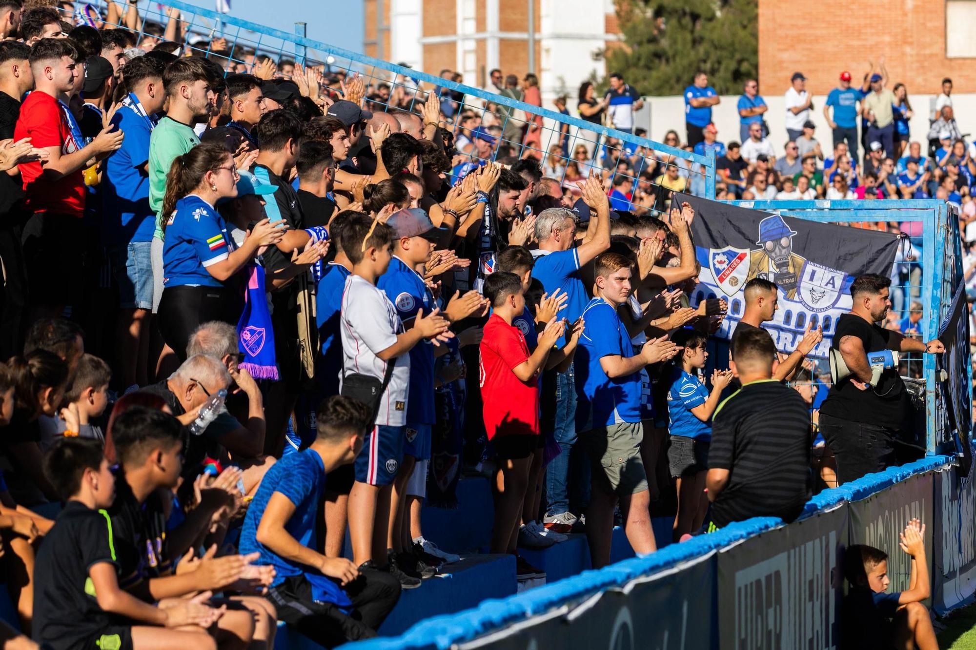 El Deportivo Linares - Málaga CF, en imágenes