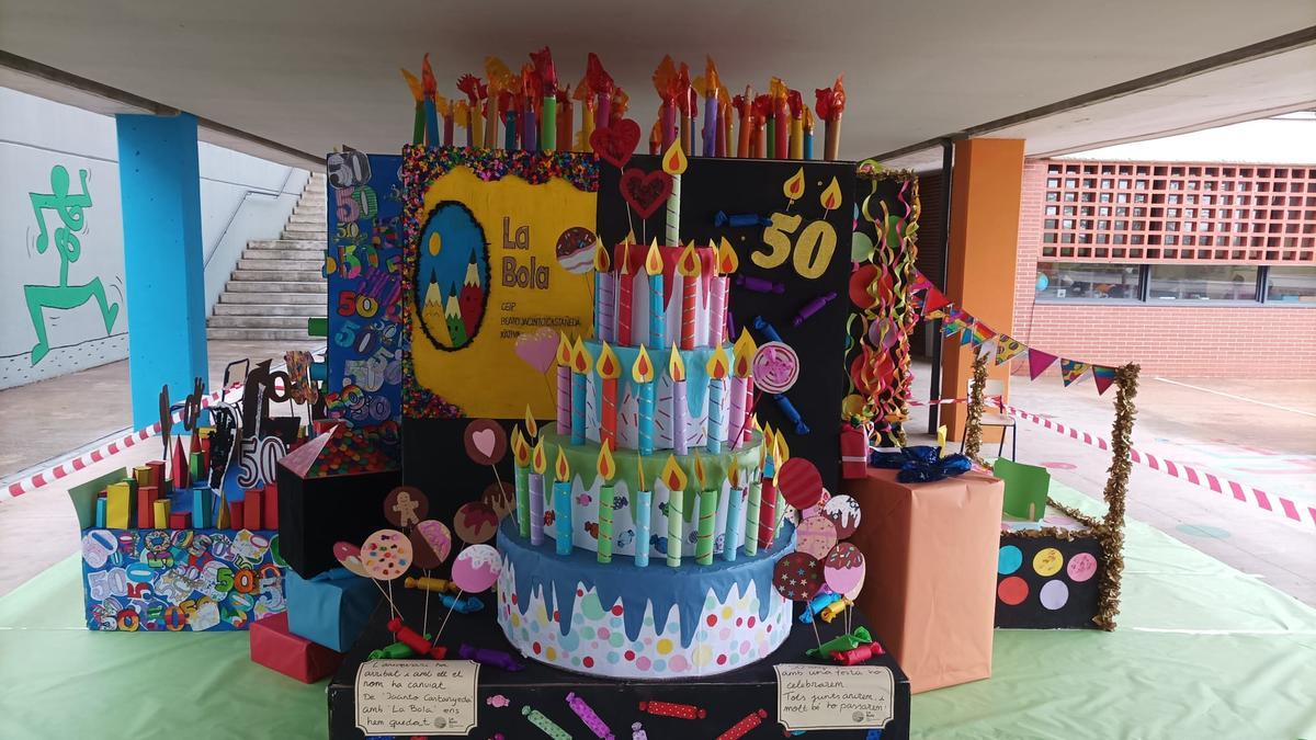 Obra realizada para celebrar el aniversario del CEIP Jacinto Castanyeda de Xàtiva