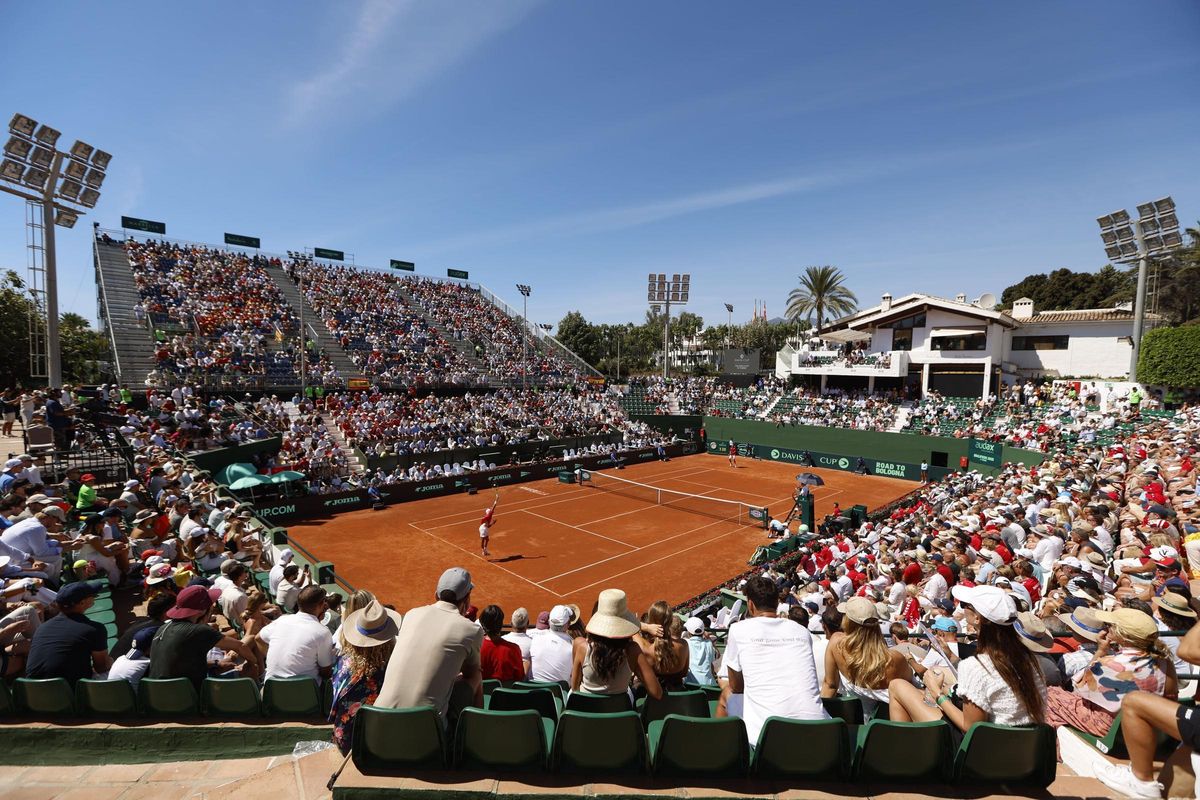 Espanya jugarà la fase final de la Davis després d’una gran remuntada Espanya jugarà la fase final de la Davis després d’una gran remuntada