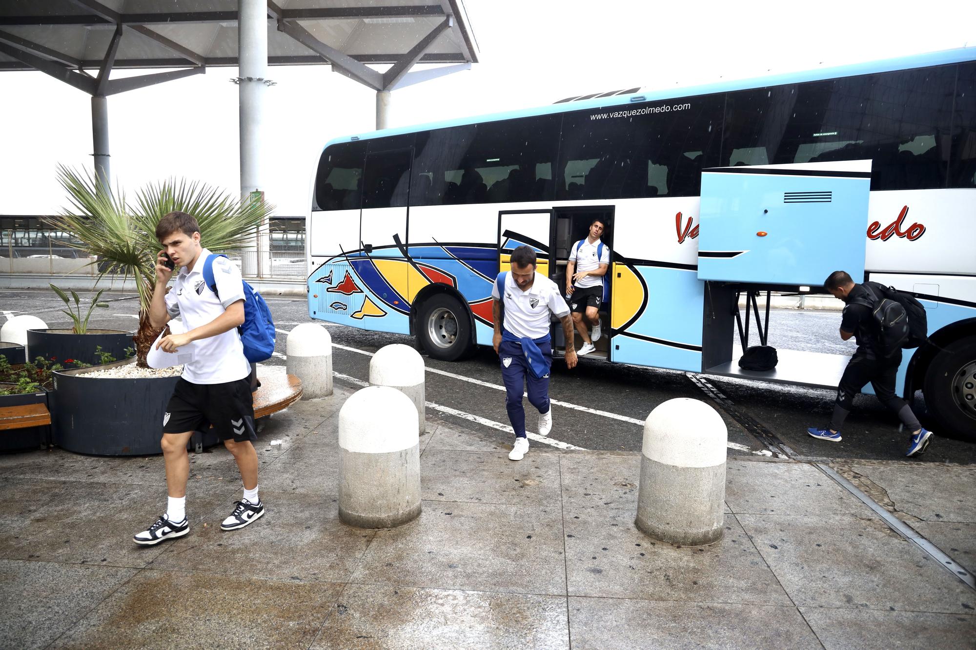 La plantilla del Málaga CF parte hasta Vitoria