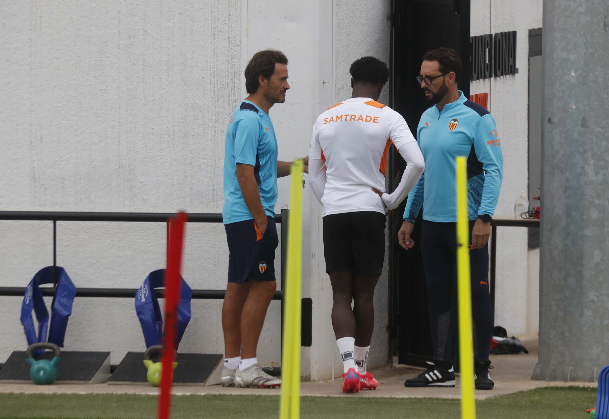 Entrenamiento del Valencia antes del encuentro frente al Mallorca