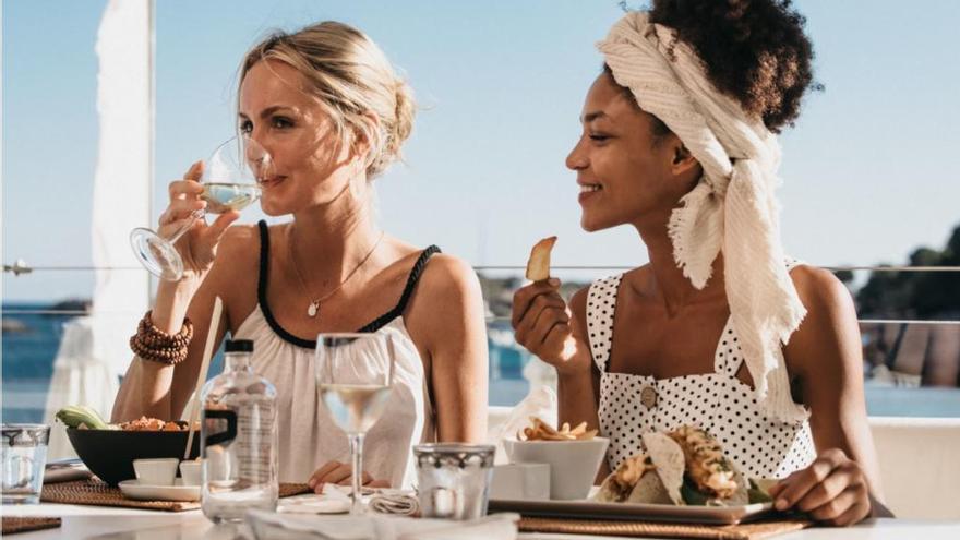 Purobeach, multikulturelle Gastronomie mit Blick aufs Meer