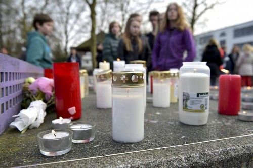 Tanto la pequeña localidad de Haltern Am Seee, de donde procedían los adolescentes alemanes muertos, como los exteriores de la sede de Lufthansa en Colonia, han sido lugares en los que los ciudadanos han querido recordar a las víctimas