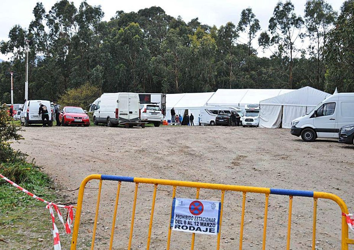 Zona vallada para el equipo de rodaje en Cabo Home. | // GONZALO NÚÑEZ