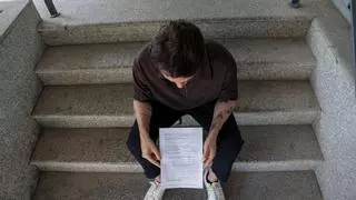 Hijo de paciente de cáncer de pulmón en Alicante: "Lo más preocupante es que el cirujano nos dijo que la lista de espera es de un mínimo de dos meses"