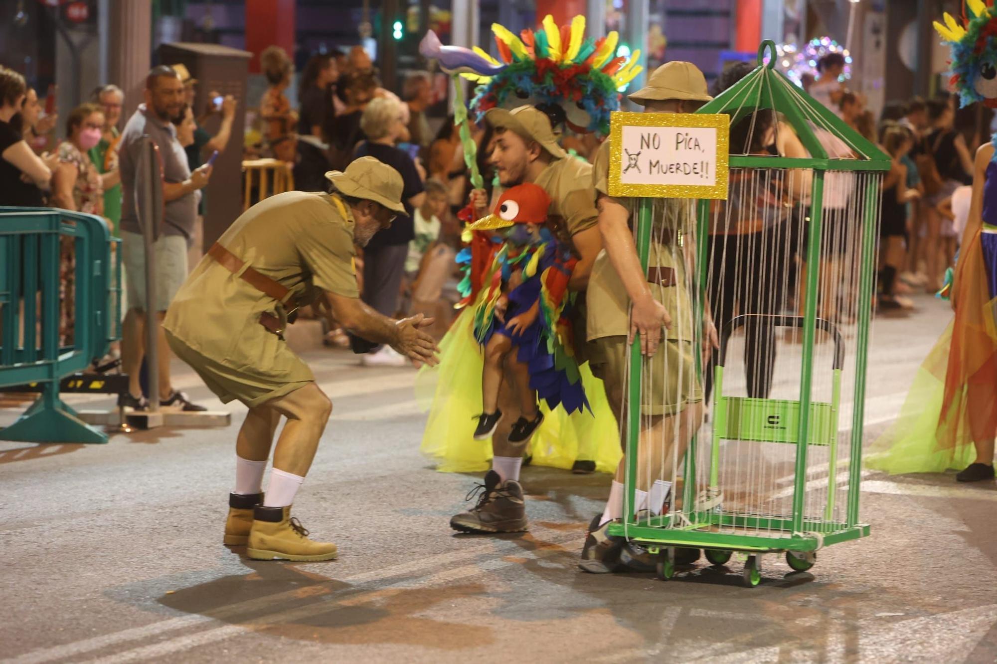 Desfile del Ninot en San Vicent