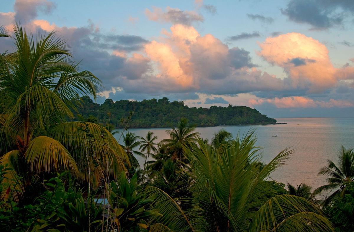 Bahía Drake, en el parque nacional Corcovado