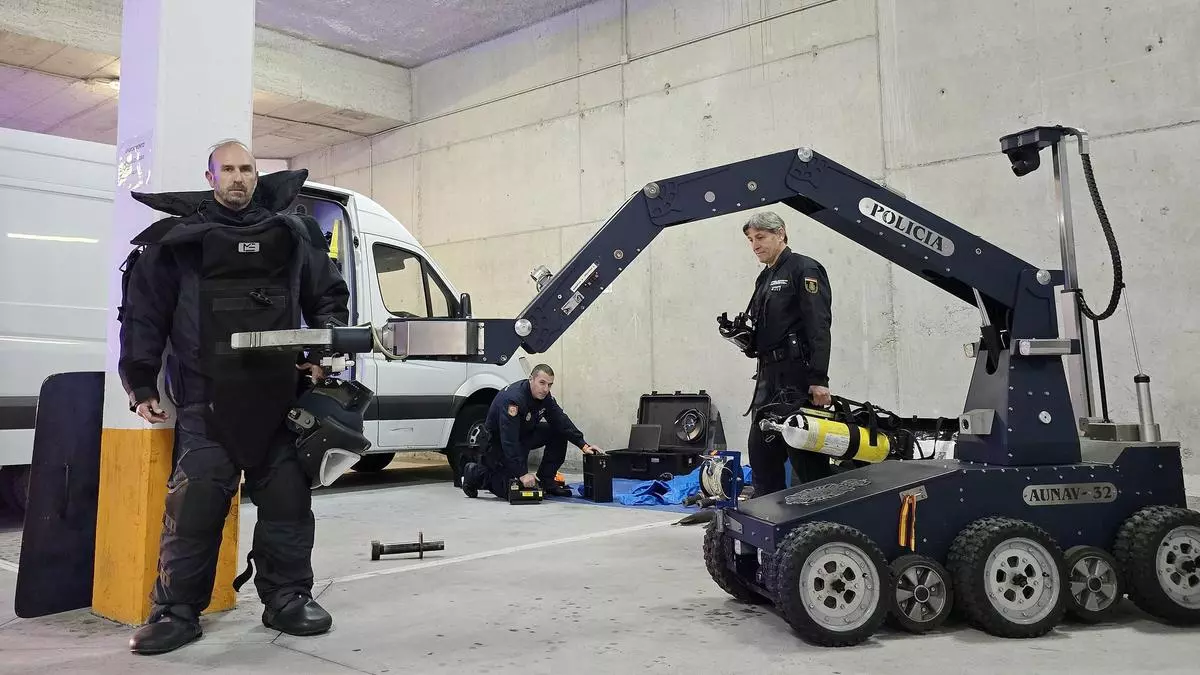 Los TEDAX-NRBQ: precisión bajo presión