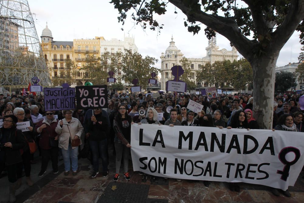 Protesta en València contra la "justicia machista"