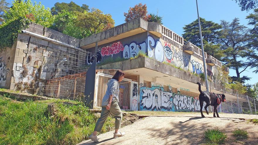 El Concello de Vigo recuperará la cafetería Mirador de O Castro: rechaza su derribo para zonas verdes