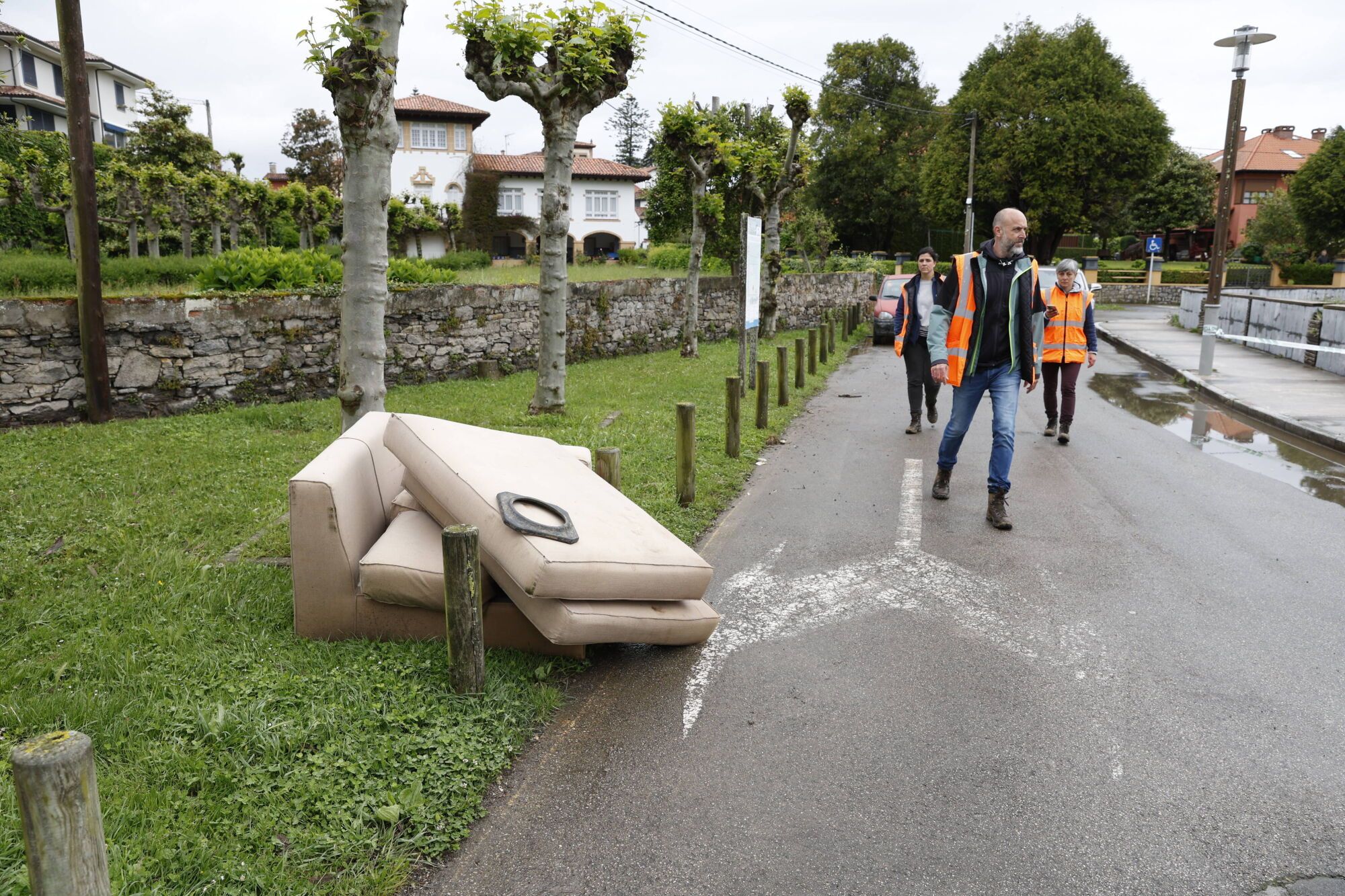 EN IMÁGENES: Caos en Colunga por las inundaciones de esta madrugada