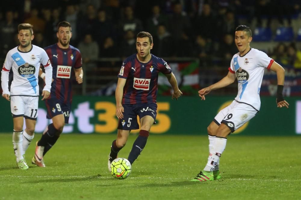 El Deportivo se lleva un punto de Eibar