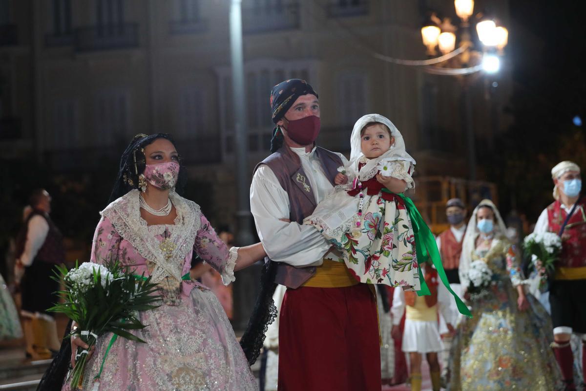 Búscate en el primer día de Ofrenda, 3 de septiembre, en la entrada por la calle Caballeros desde las 22.00 a 23.00