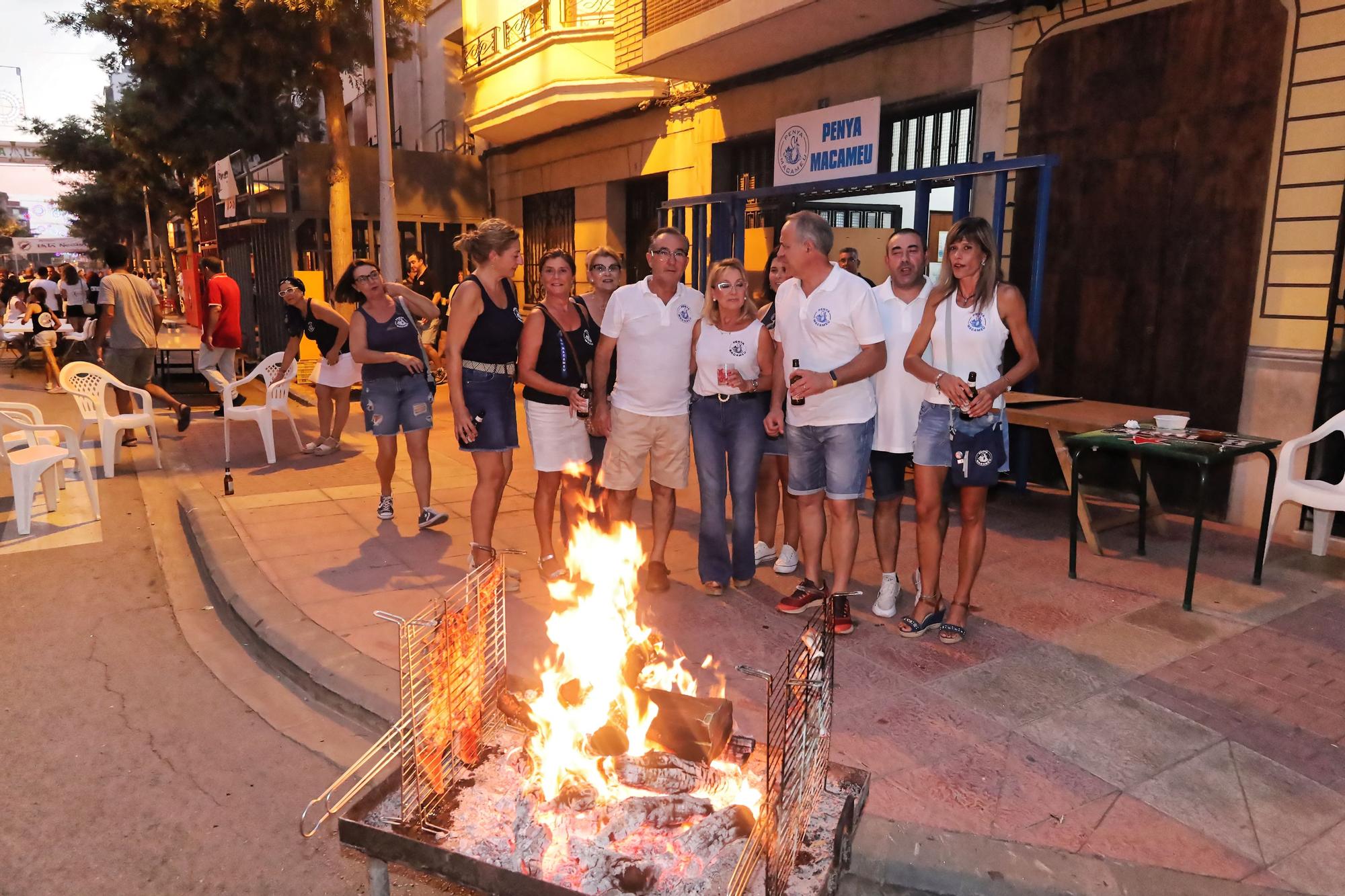 Búscate en la galería de fotos de la Nit de la Xulla de Vila-real