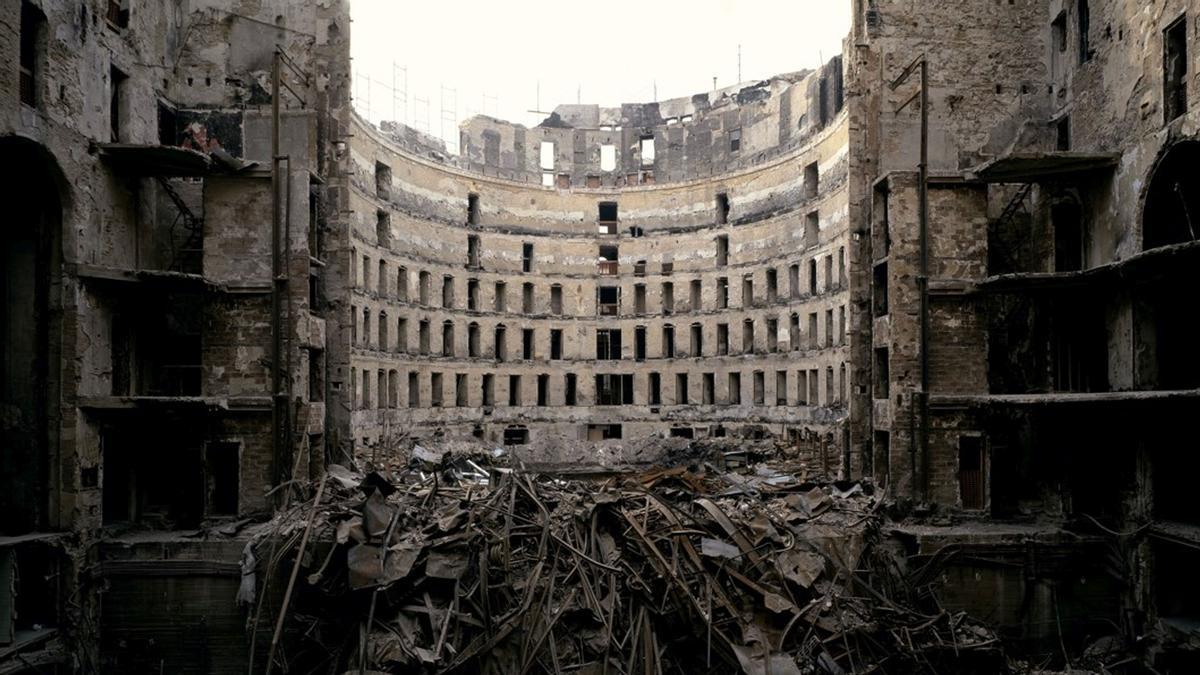 13/6/2021  El Gran Teatre del Liceu despues del incendio de 1994