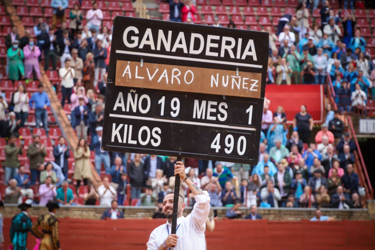 Talavante corta la única oreja de un festejo marcado por el mal juego del ganado